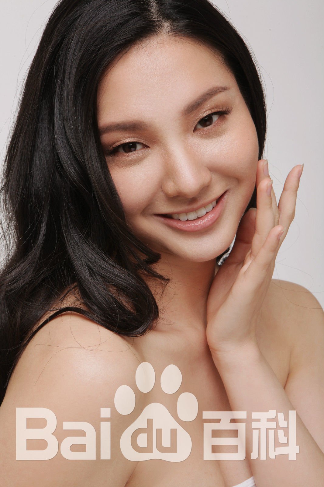 吴冬妮(Nina Wu)广告平面前后照片