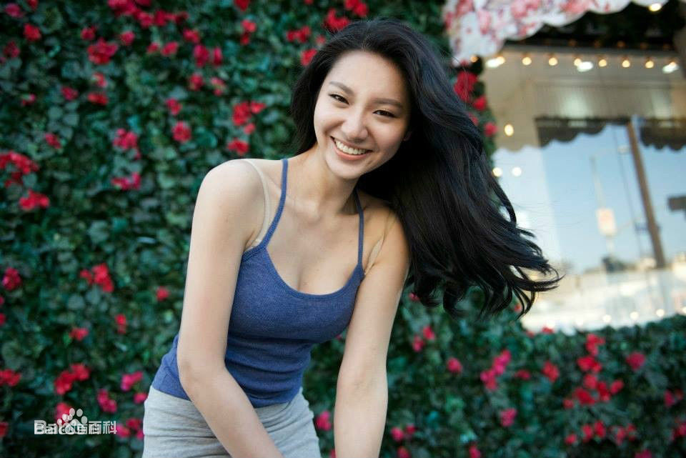 吴冬妮(Nina Wu)生活照壁纸壁纸