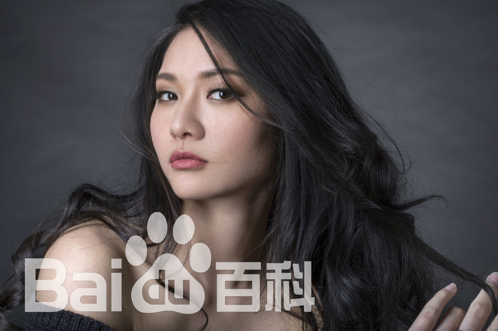 吴冬妮(Nina Wu)艺术照壁纸壁纸