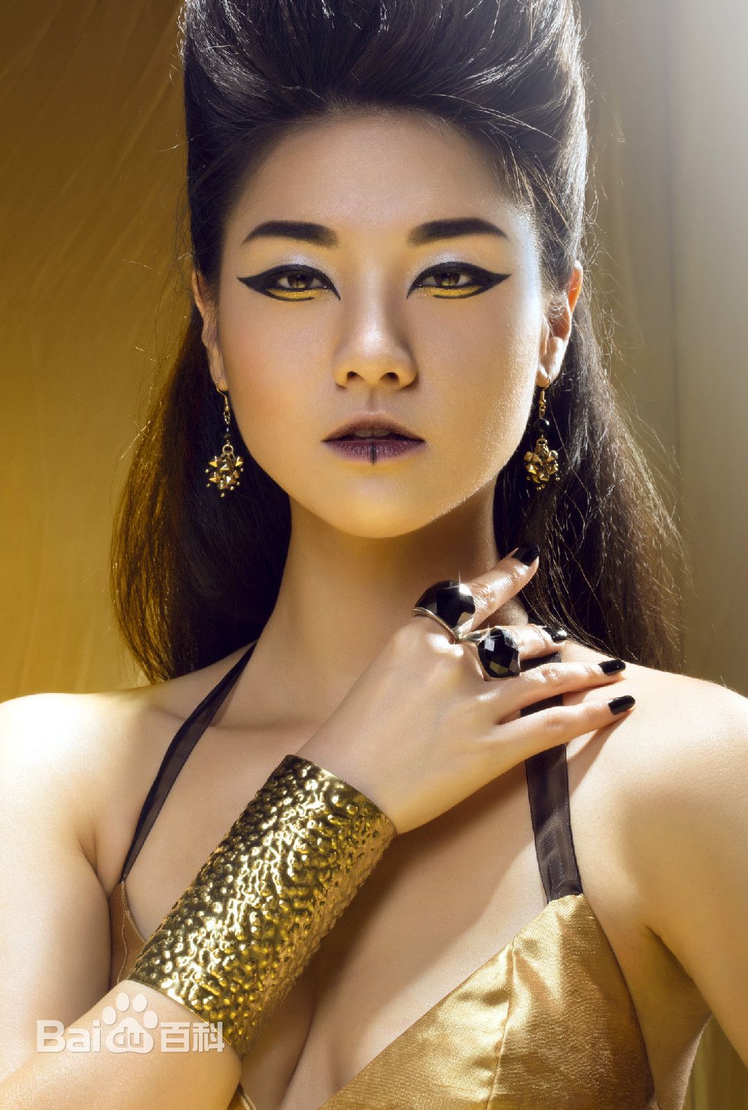 吴冬妮(Nina Wu)时尚平面素颜照相册