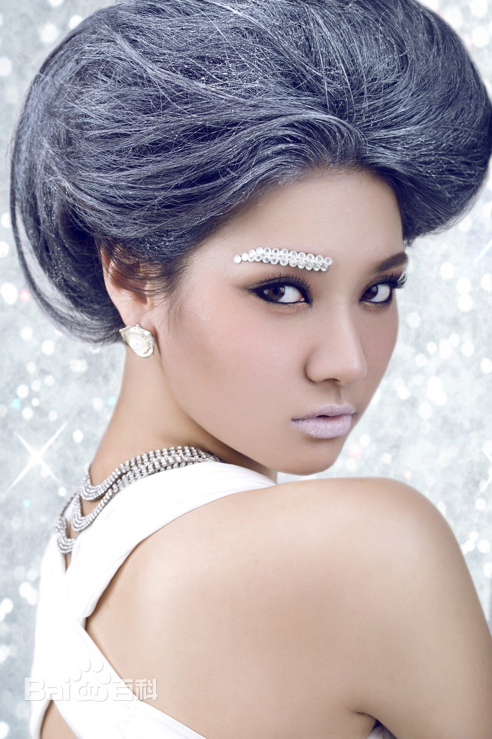 吴冬妮(Nina Wu)时尚平面素颜照相册