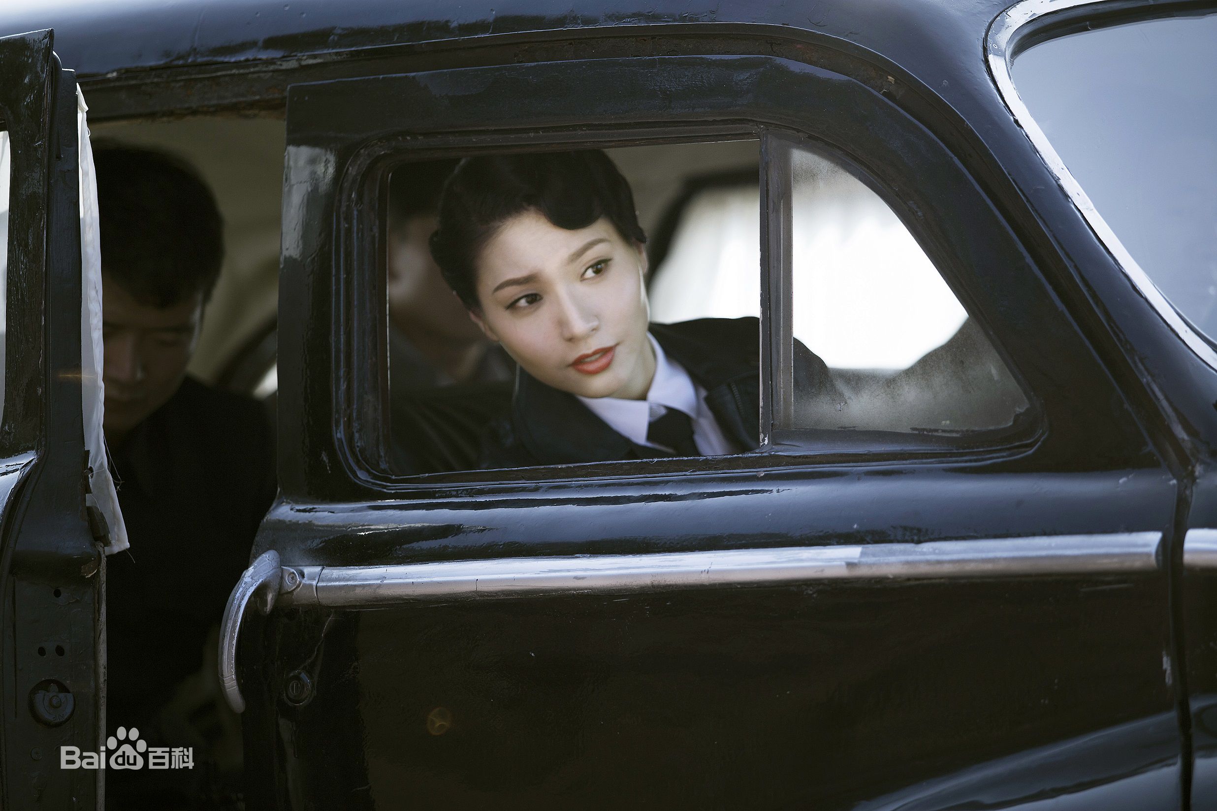 吴冬妮(Nina Wu)年代照性感图片图集