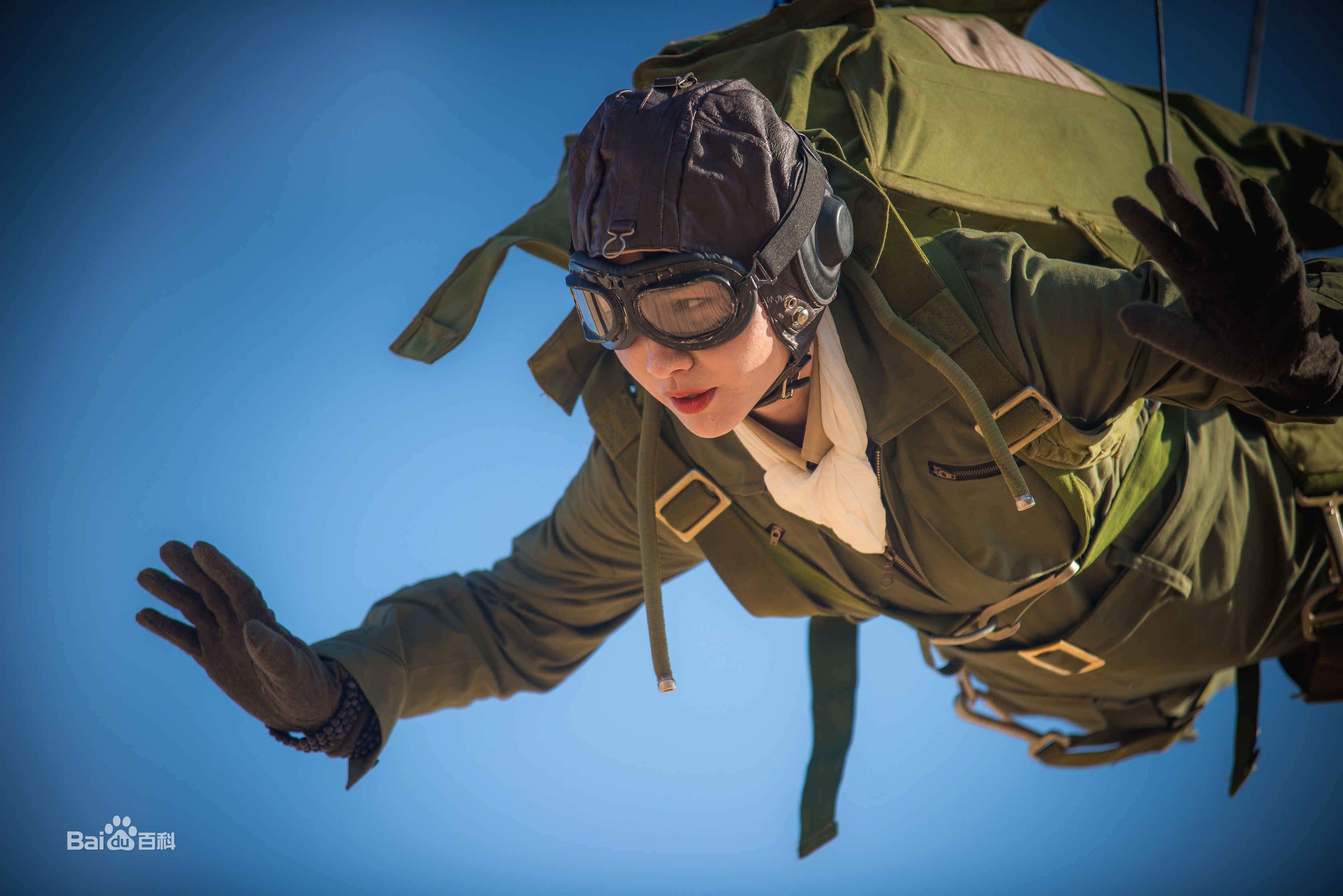 吴冬妮(Nina Wu)年代照性感图片图集