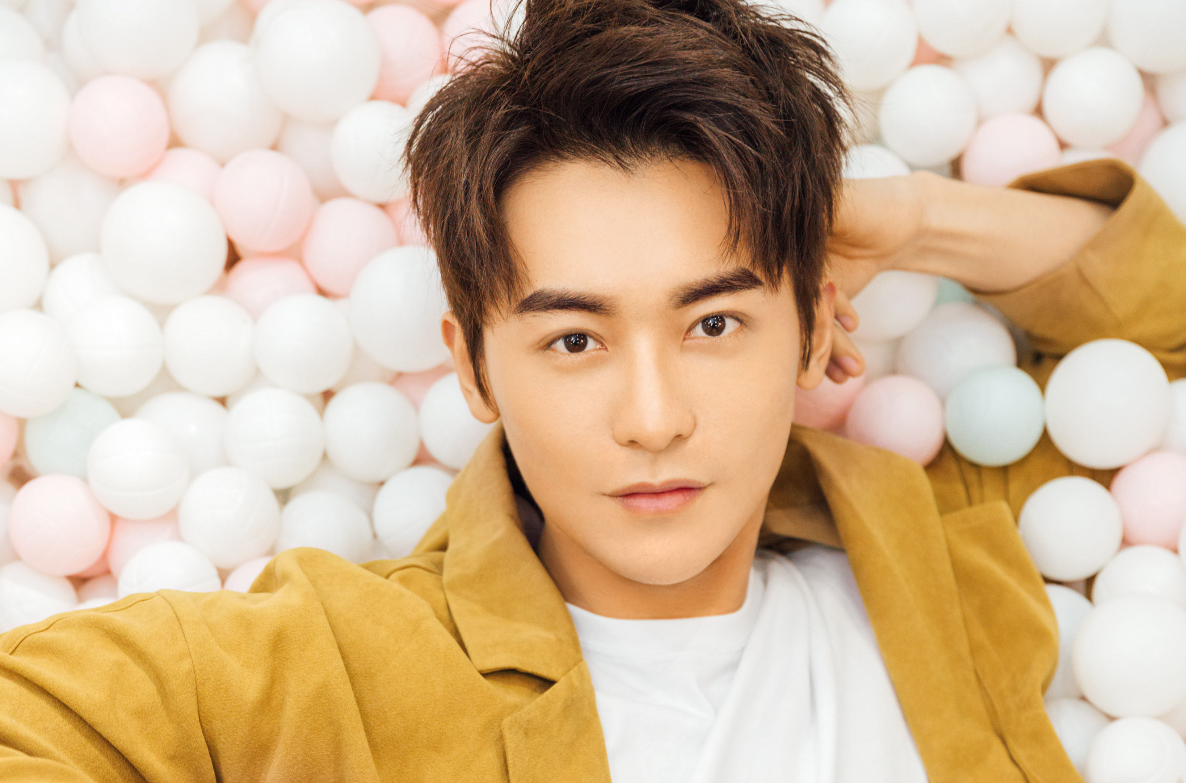 赵志伟前后照片