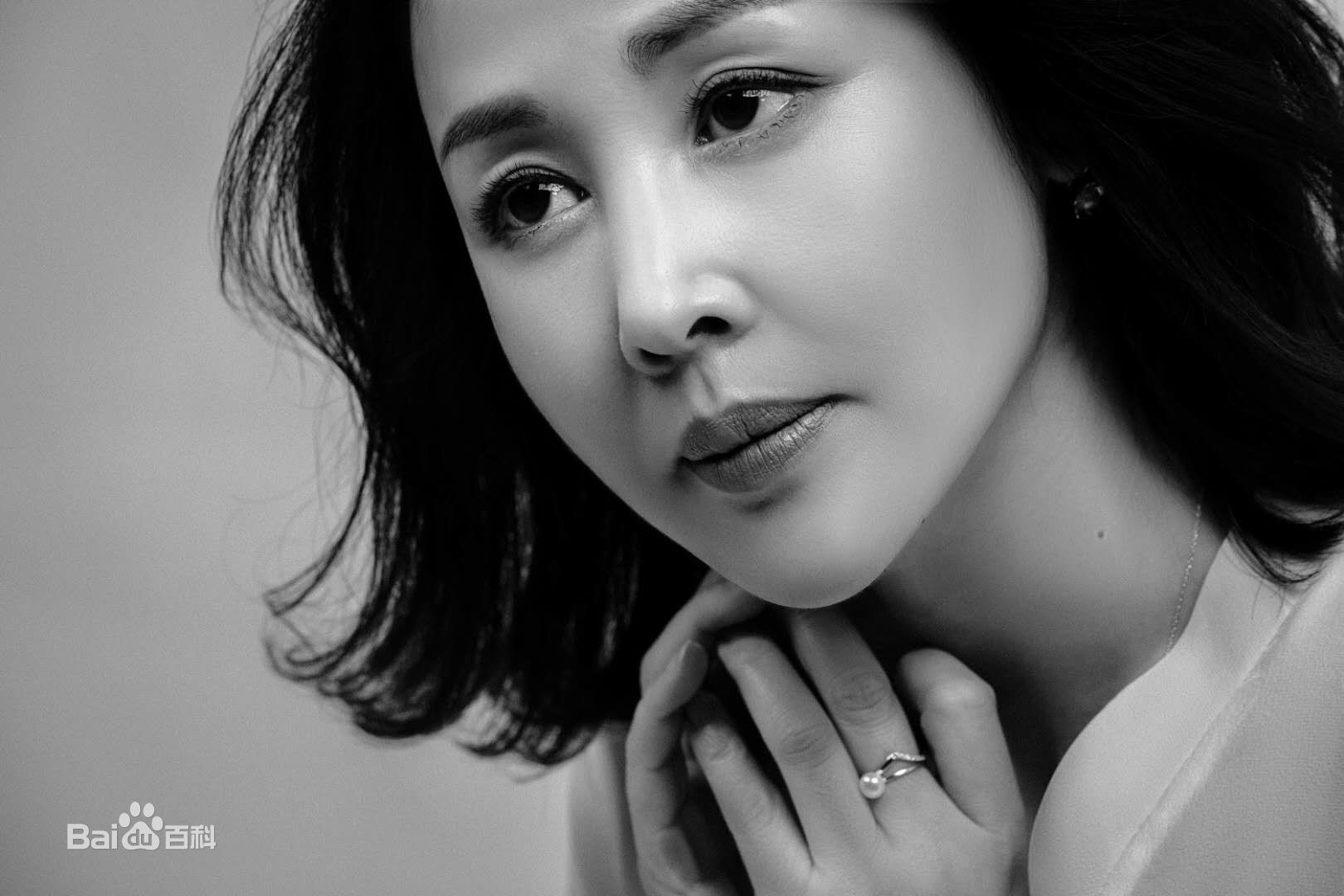 熊睿玲精选集图册