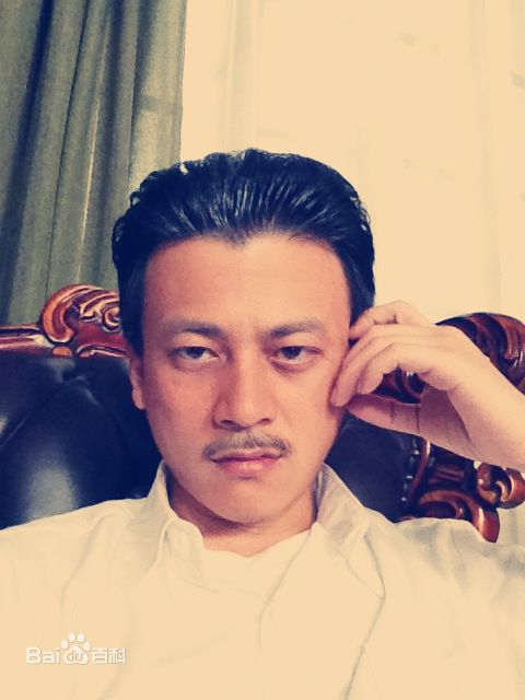 周雨铭个人图册生活照相册