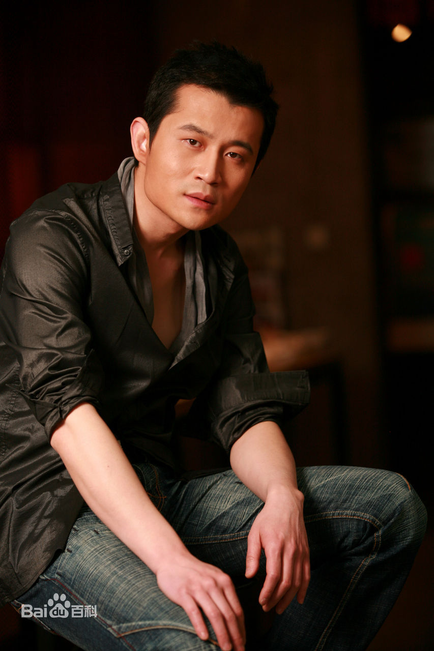 章劼影视演员的相册素颜照壁纸