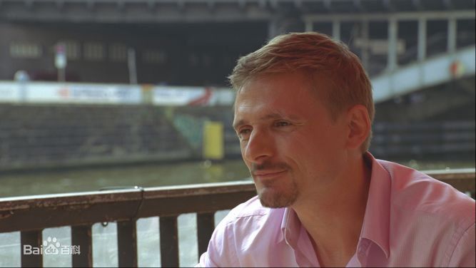 最新弗罗里安·卢卡斯精彩图册