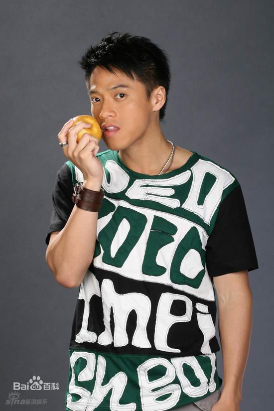 最新王驹(Roy)壁纸