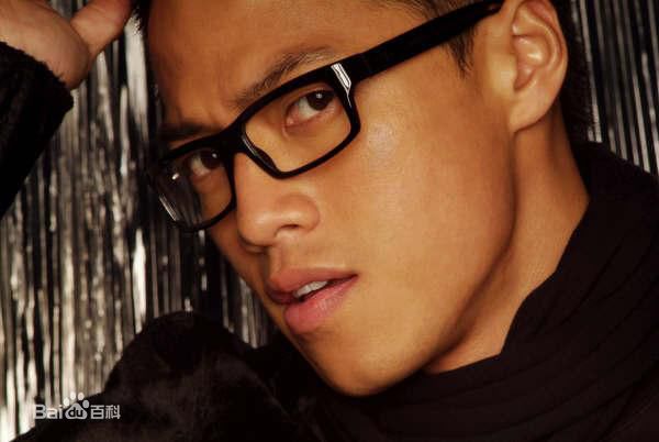 最新王驹(Roy)壁纸