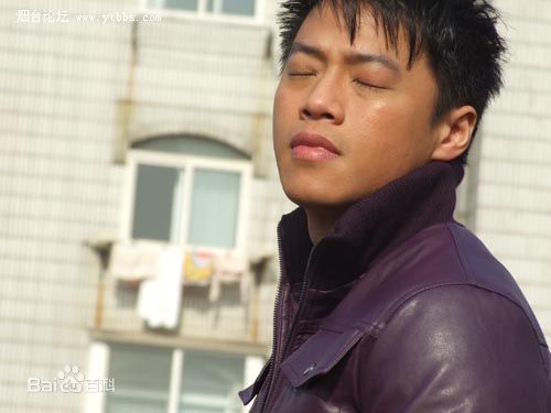 王驹(Roy)生活照图片图册