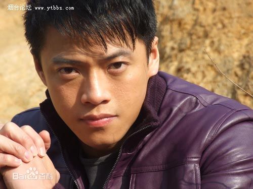 王驹(Roy)生活照图片图册