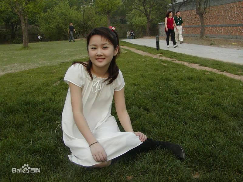 解昕怡(Christina)艺术照图片图册