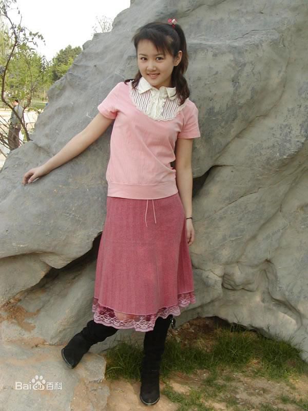 解昕怡(Christina)艺术照图片图册