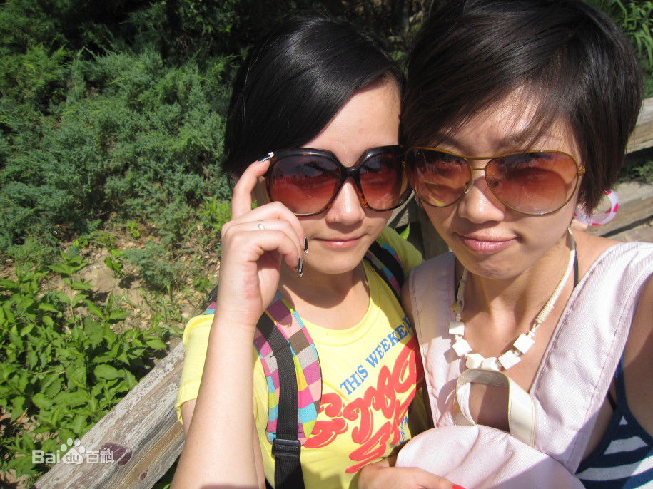 解昕怡(Christina)生活照壁纸壁纸