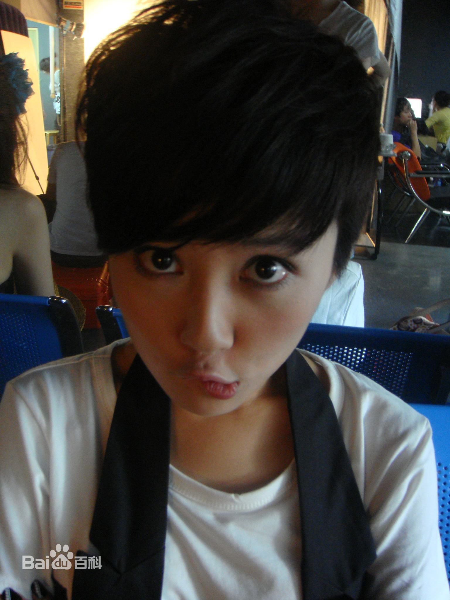 解昕怡(Christina)生活照壁纸壁纸