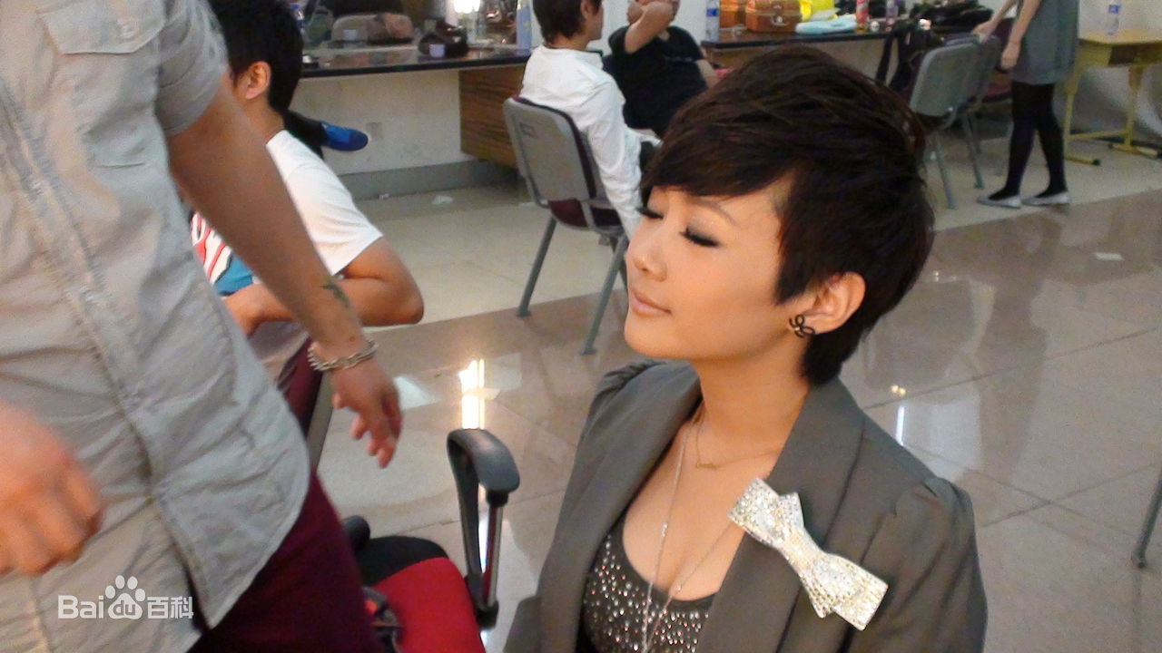 解昕怡(Christina)生活照壁纸壁纸