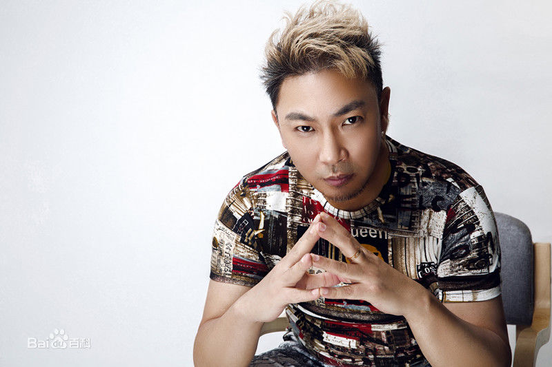 最新陈少华性感图片