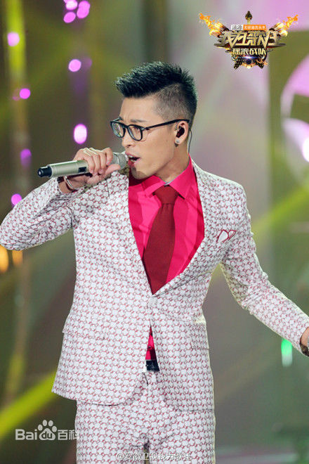 张赫宣我为歌狂图册前后照片