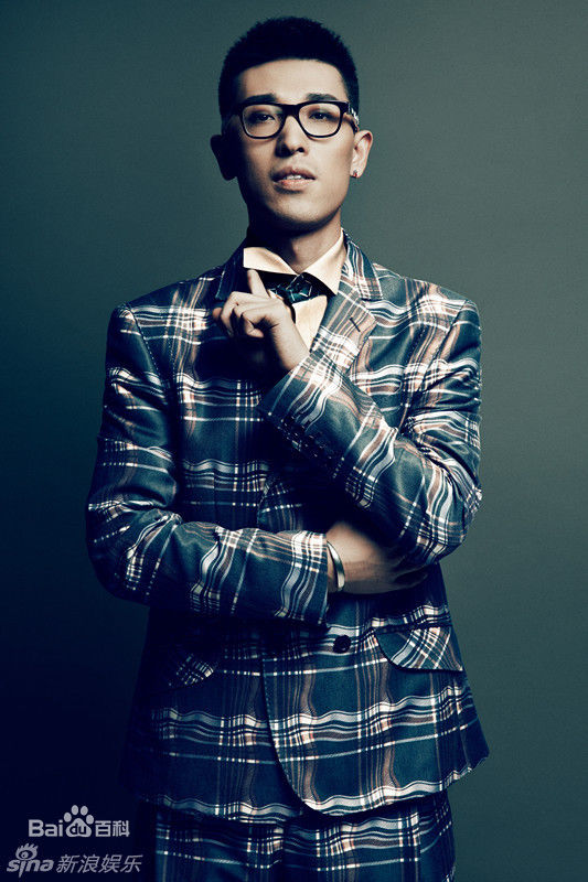 张赫宣最全杂志照壁纸