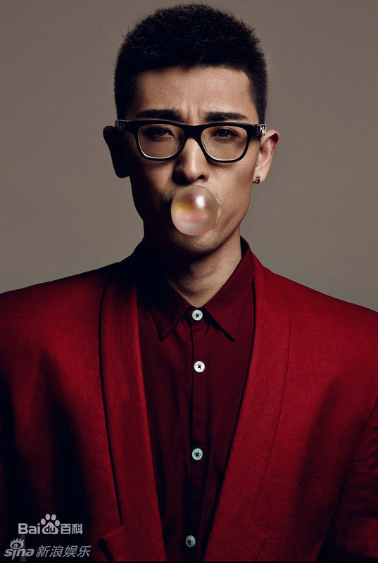 张赫宣最全杂志照壁纸