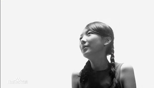 黄嘉琪(Sophia)tell me why mv截图图册