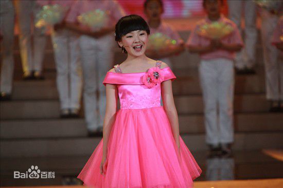 最优质黄嘉琪(Sophia)生活照