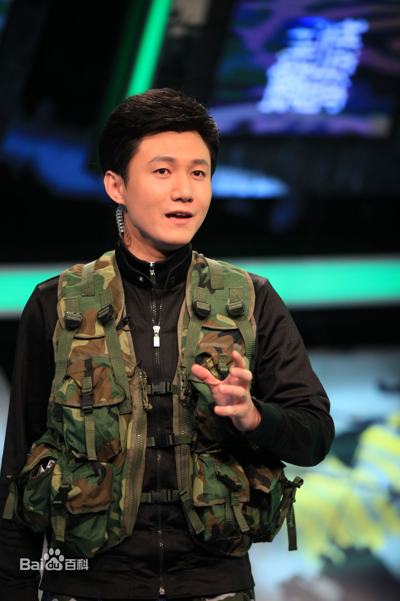 罗旭(Luo Xu)主持经历性感图片图集