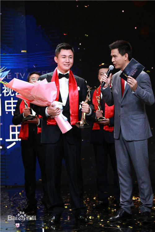 罗旭(Luo Xu)获金鹰奖生活照相册