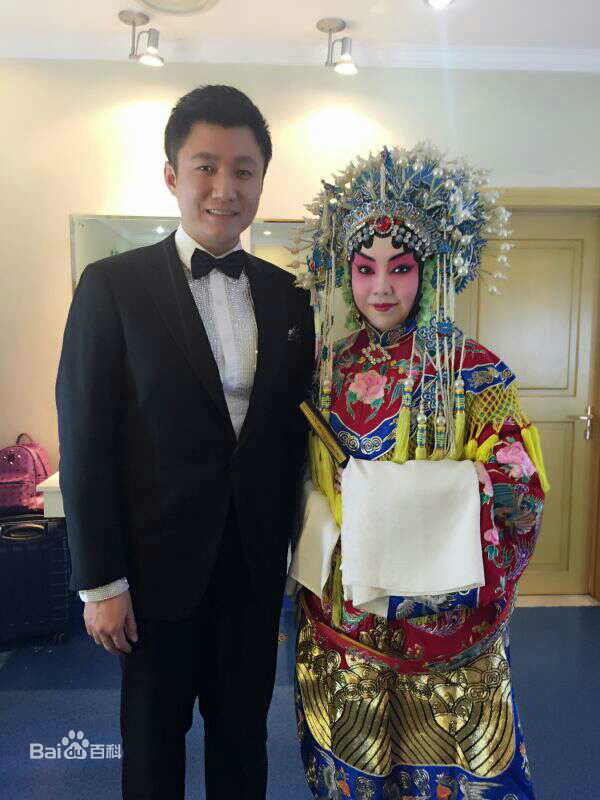 罗旭(Luo Xu)活动照前后照片