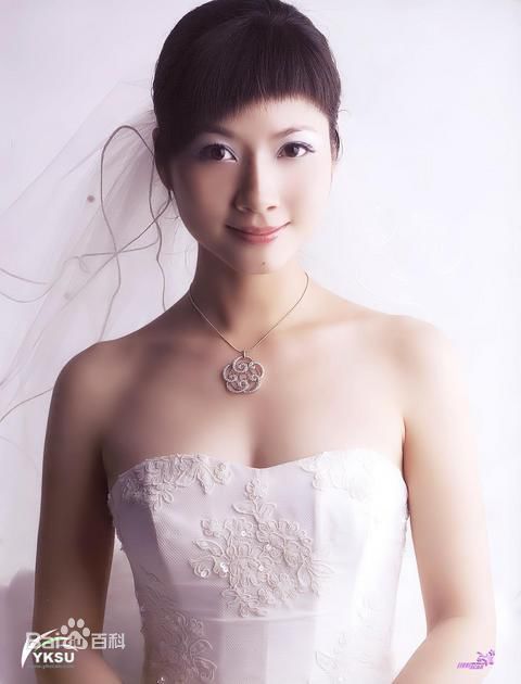 最优质吉雪萍生活照