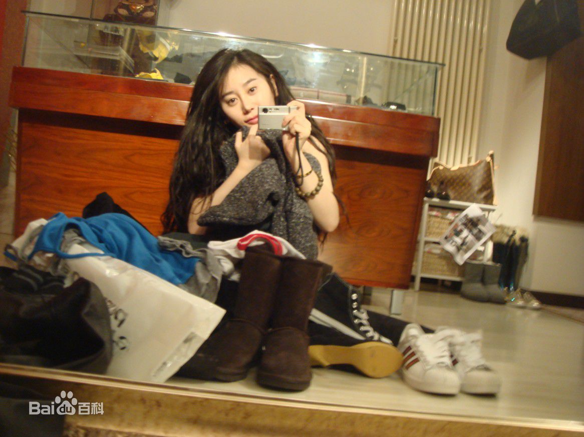 姜欣雨(Xinyu Jiang)生活照图片图集