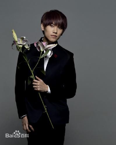 邱翊橙(modi)的桌面照片生活照相册