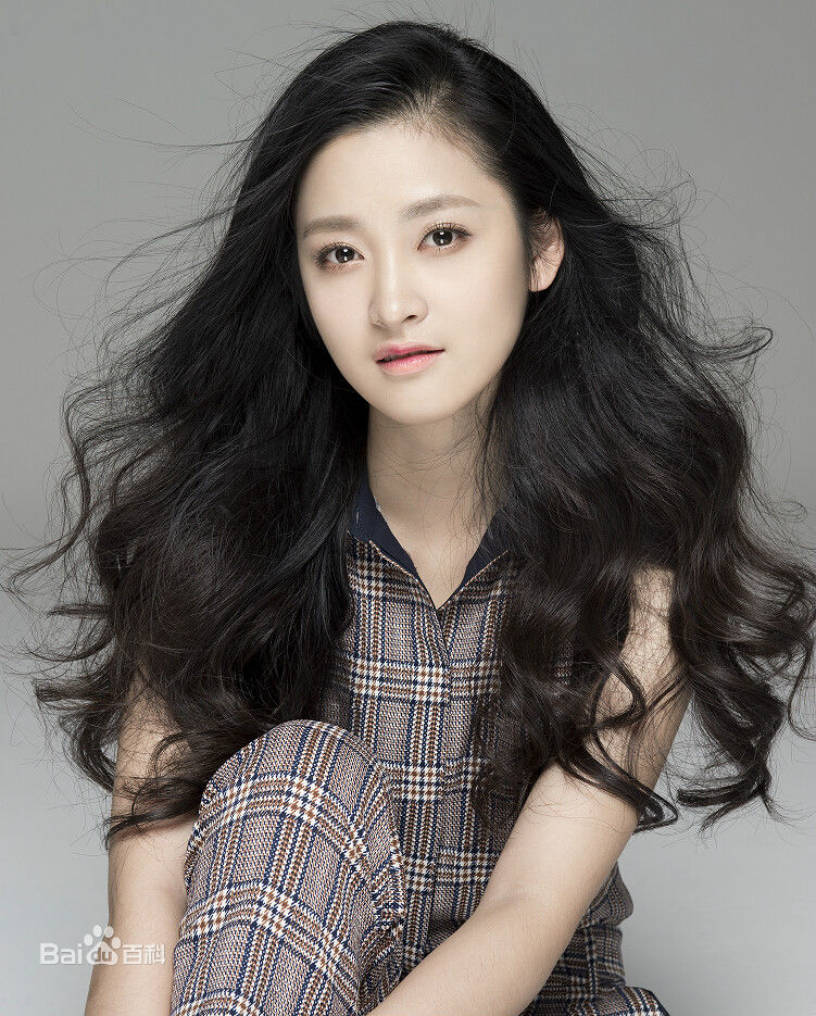 肖婷佳最新清新壁纸