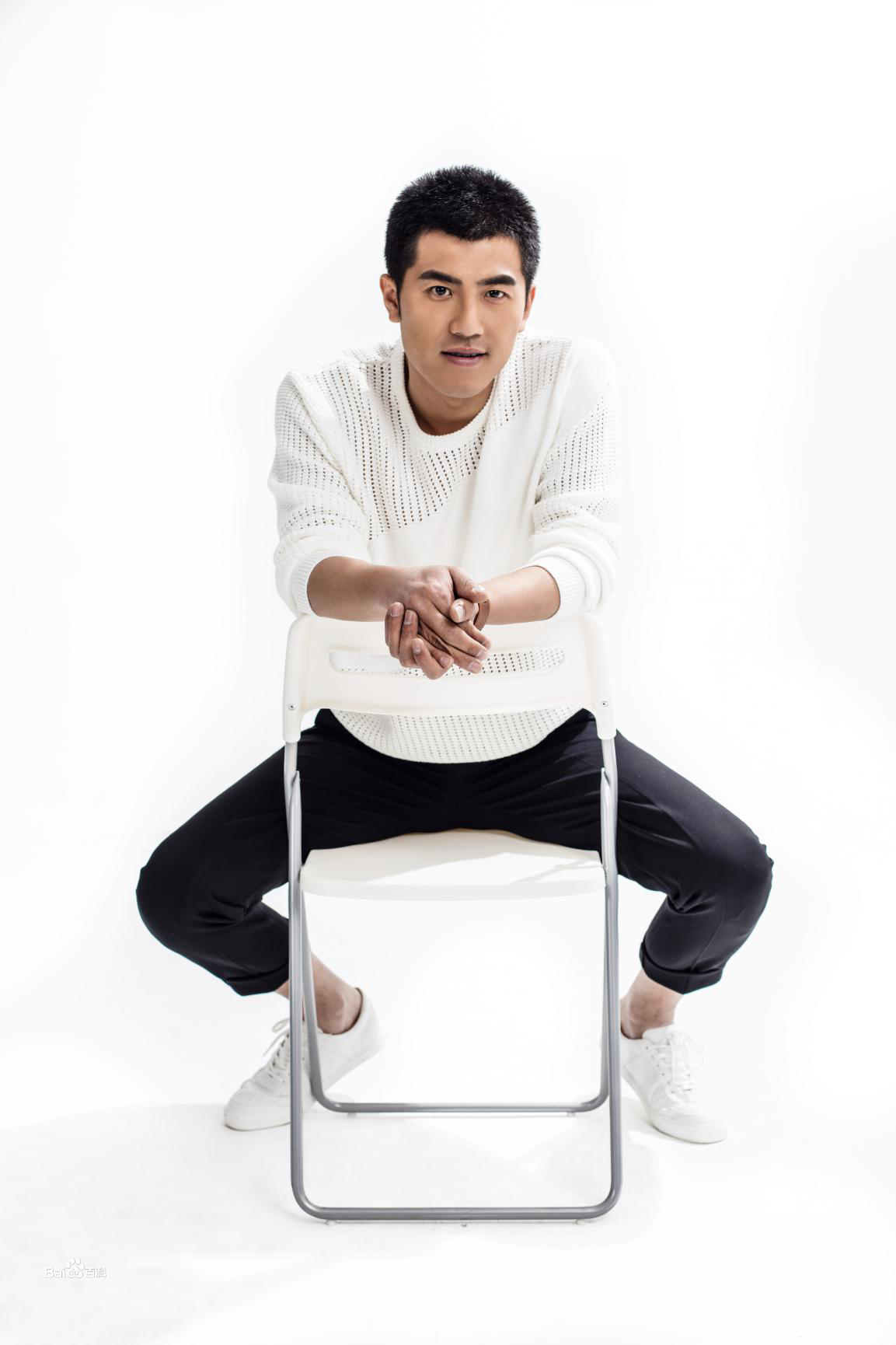 王铮活动照素颜照相册