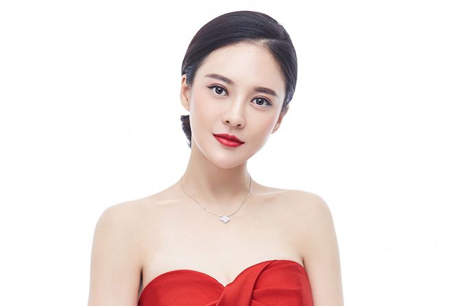 樊蕊(Ailee)前后照片