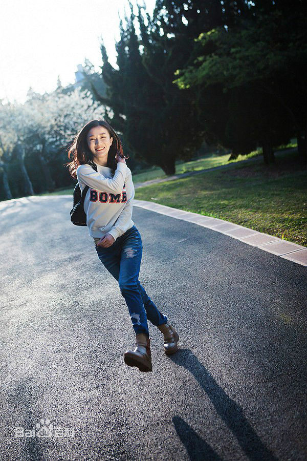 李艾瑾精选图册