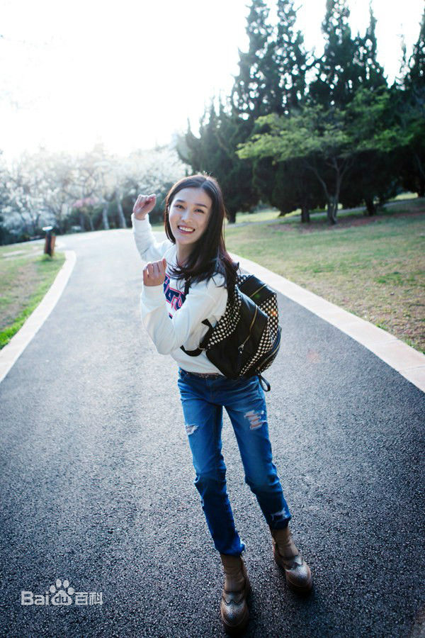 李艾瑾精选图册