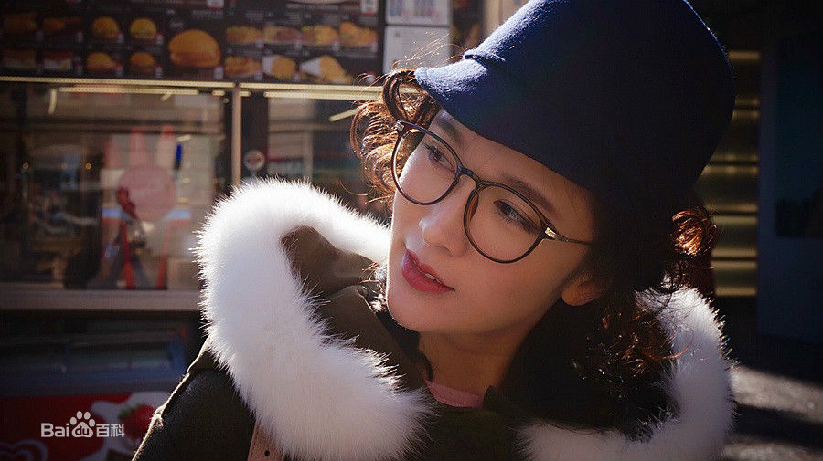 李艾瑾精选图册