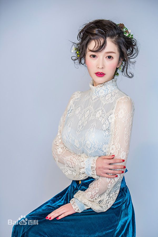 李艾瑾精选图册