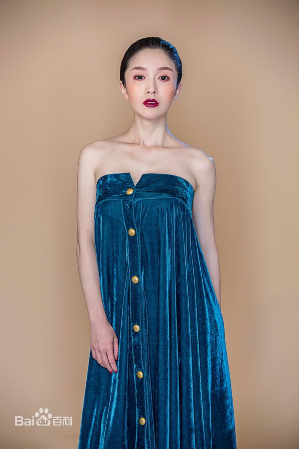 李艾瑾精选图册