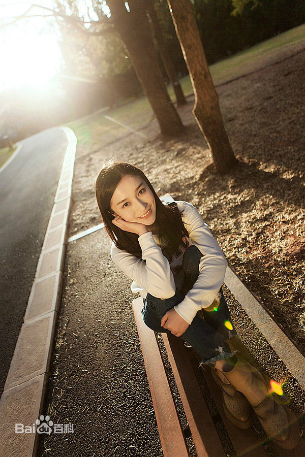 李艾瑾精选图册