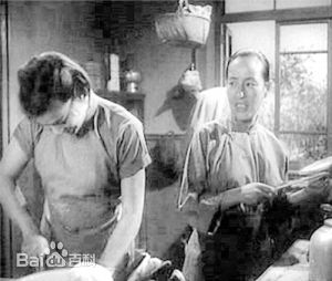 黄素影前后照片