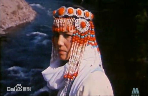 古丽扎尔新疆艺术学院生活照相册