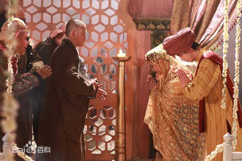 最新古丽扎尔在《新版西游记》第49集 饰演员宫外夫人中的壁纸