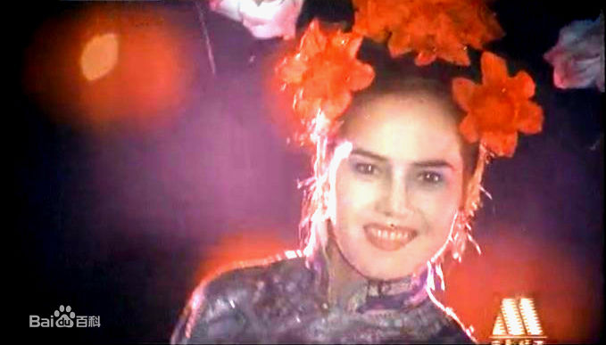 最优质古丽扎尔生活照