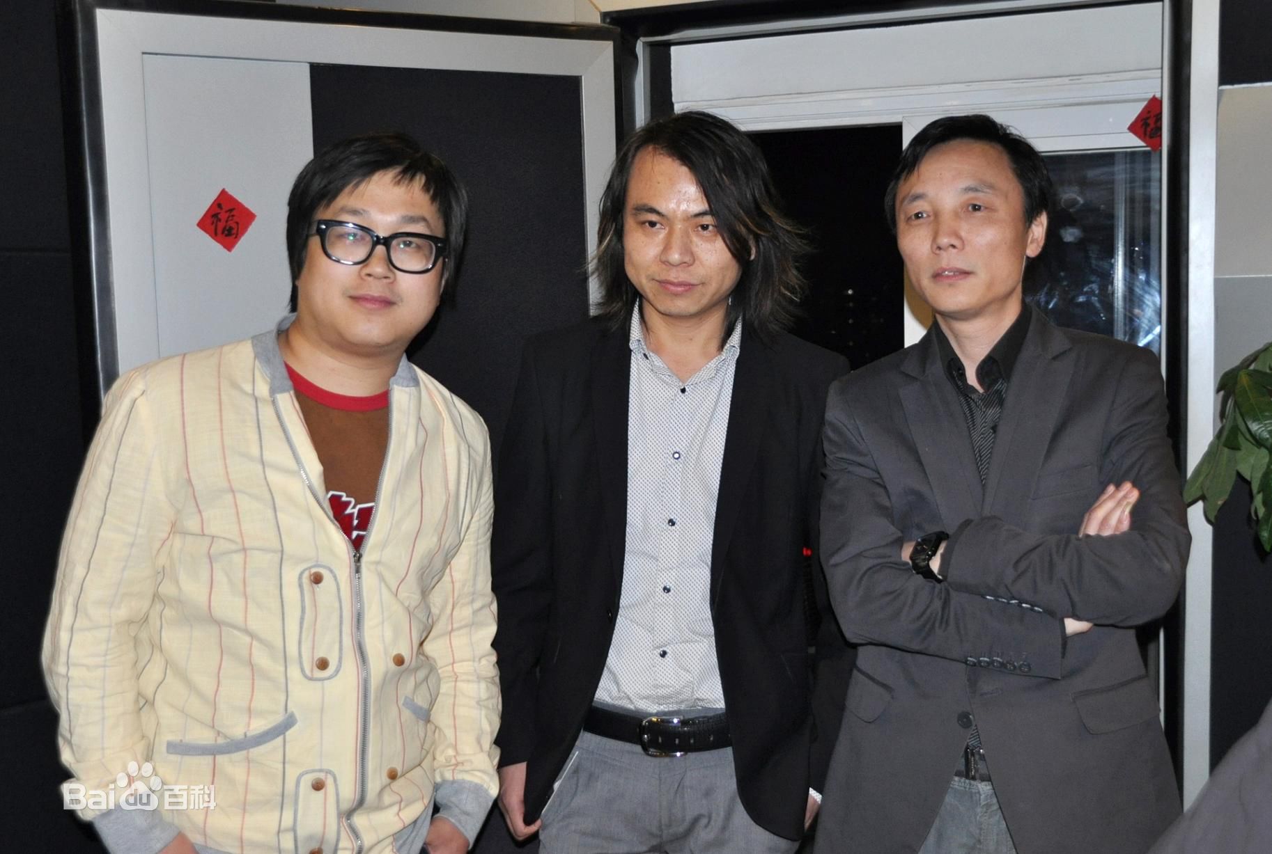 吕建民工作照前后照片