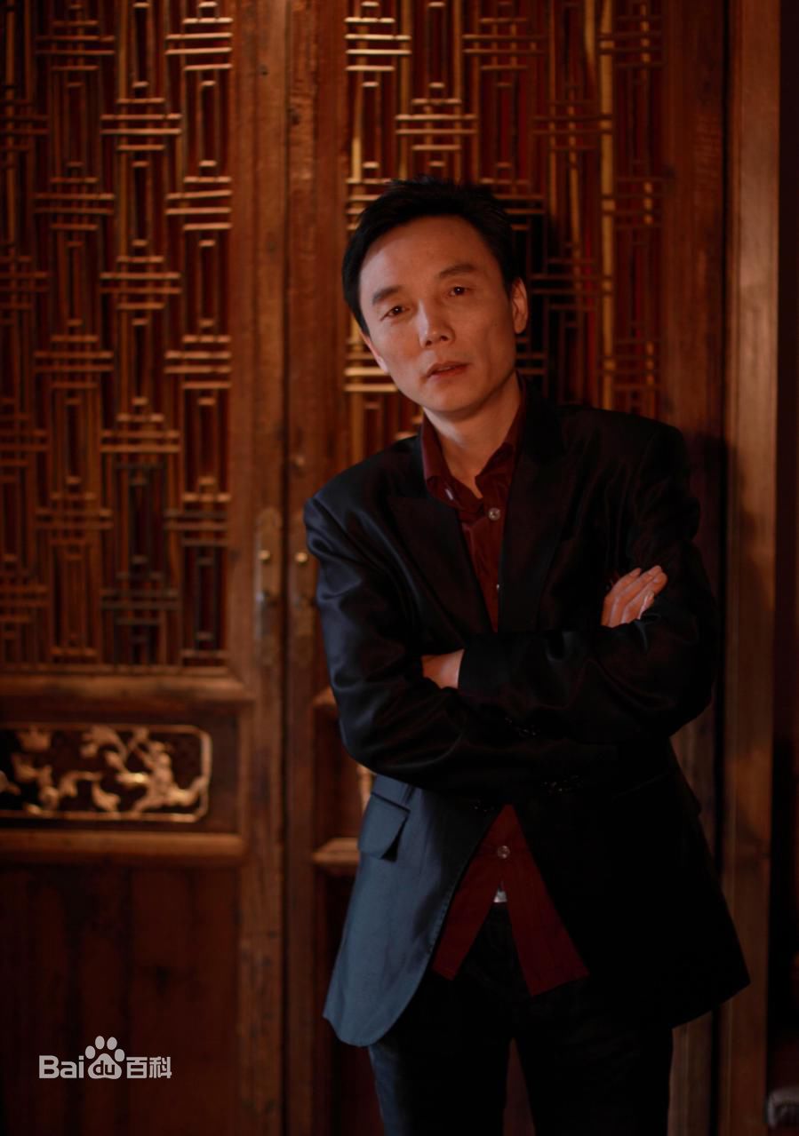 吕建民前后照片