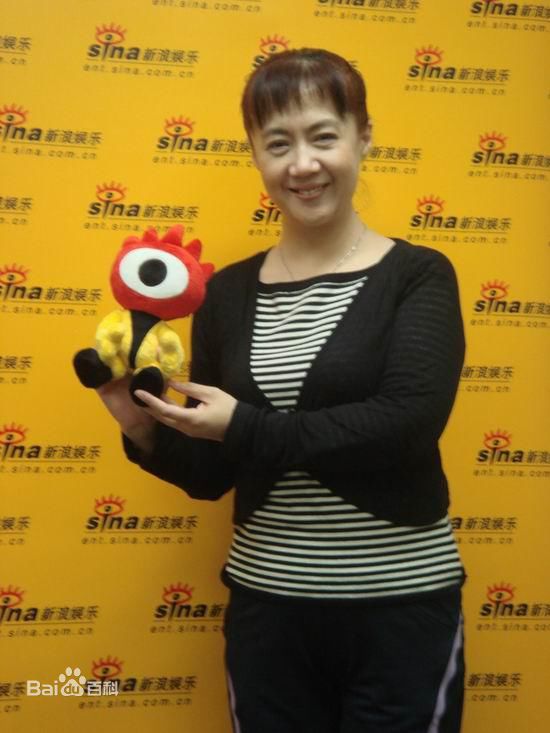 孟欣同一首歌导演性感图片图集