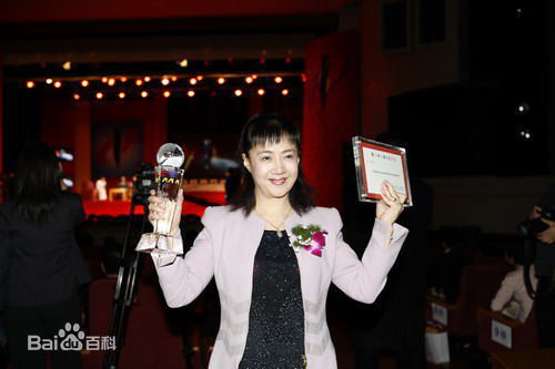 孟欣同一首歌导演性感图片图集